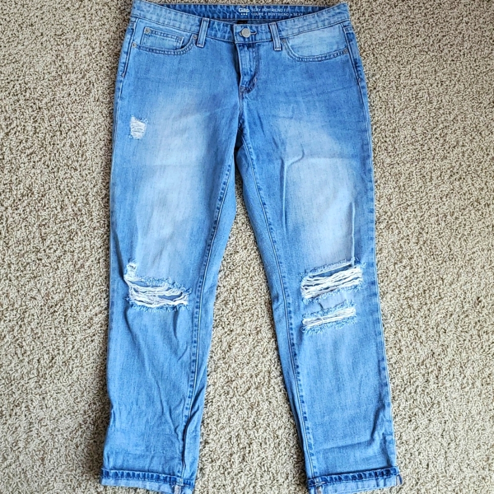 GAP sexy boyfriend fit jeans size 8/29R